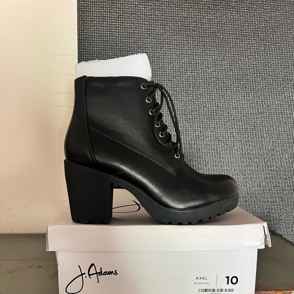 Adams Women's Black Lace Up Boots